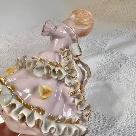 Vintage Norcrest Dancing China Girl Figurine, Vintage Figurines, Norcrest Dolls - Picture 4 of 10